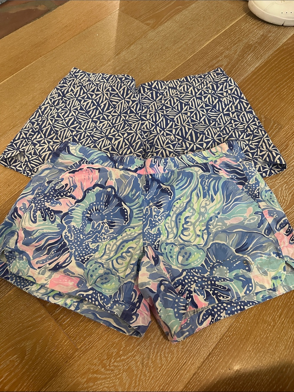 Lilly Pulitzer M Pull On Women’s Shorts (Set of 2)